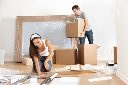 Removal van and moving team serving Bermondsey homes