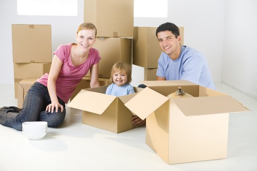 Moving truck service for homes and flats in Bermondsey