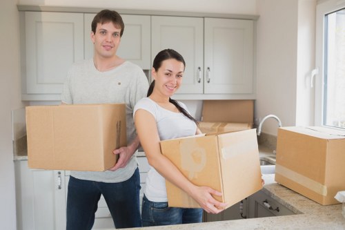 Business removals and delivery support near Bermondsey